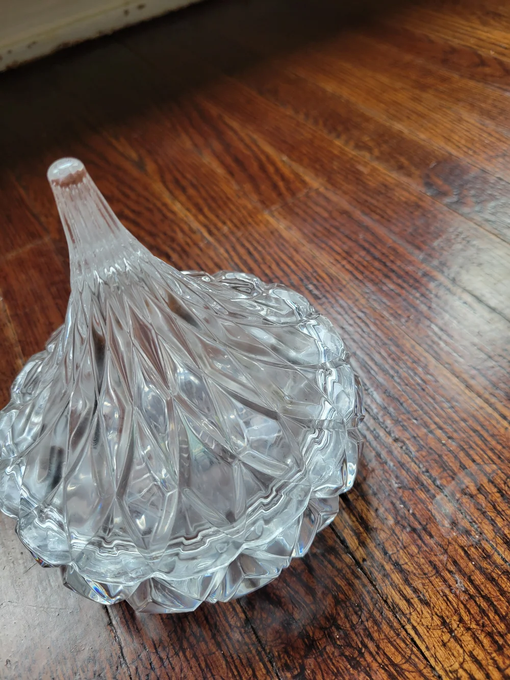 Shannon Crystal Designs of Ireland  Candy Dish - Hershey’s Kiss - 3” Diameter